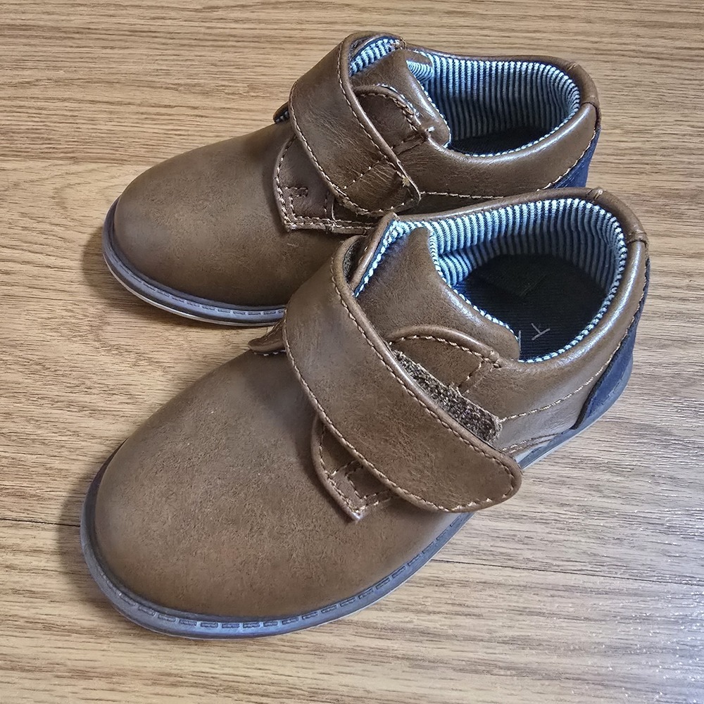 NWT Tahari Bryant Toddler Boys Brown Navy Dress Shoes Sz‎ 6 Cute Formal Wedding